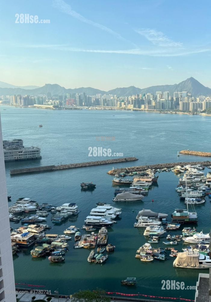 Aldrich Garden Sell 2 Bedrooms , 2 Bathrooms 592 ft²