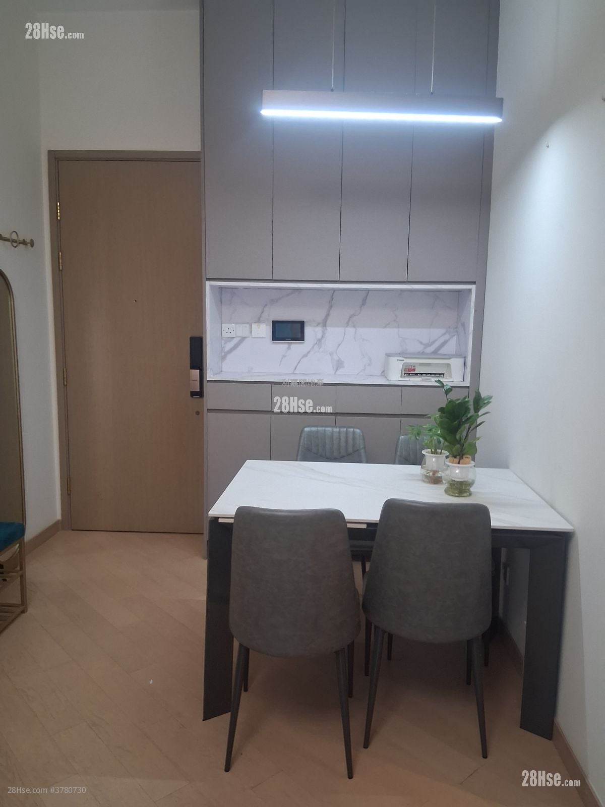 Mayfair By The Sea 8 Sell 2 Bedrooms , 1 Bathroom 494 ft²