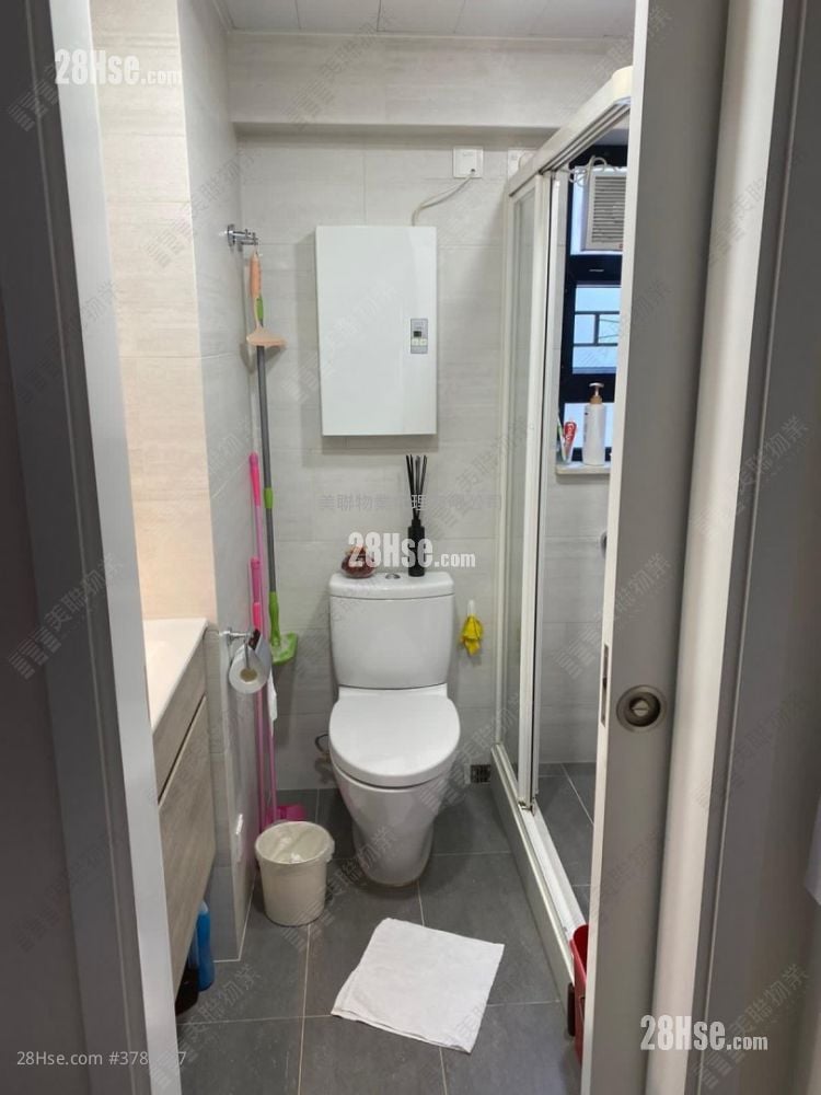 Havsun Garden Sell 3 Bedrooms , 2 Bathrooms 1,037 ft²