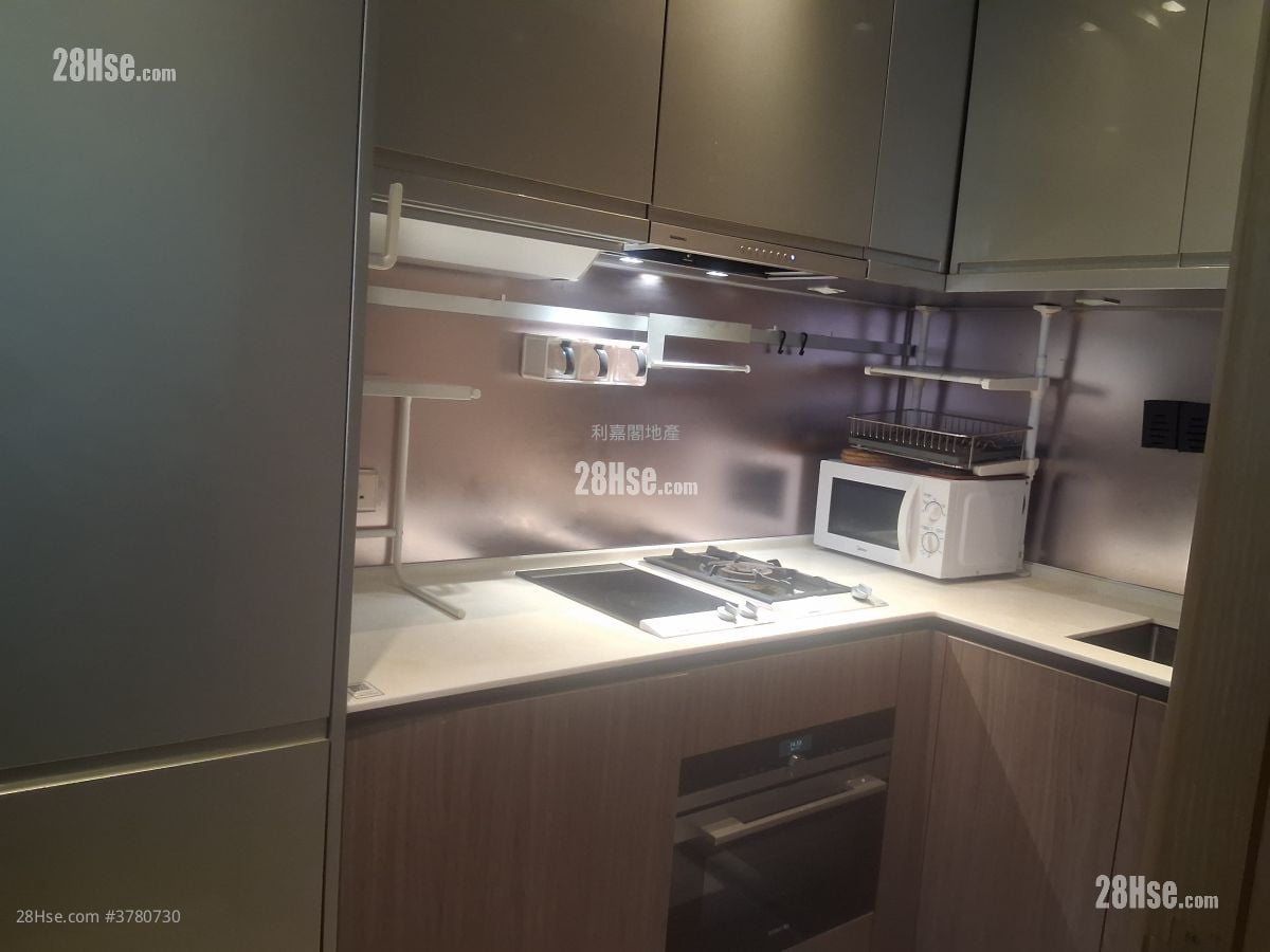 Mayfair By The Sea 8 Sell 2 Bedrooms , 1 Bathroom 494 ft²