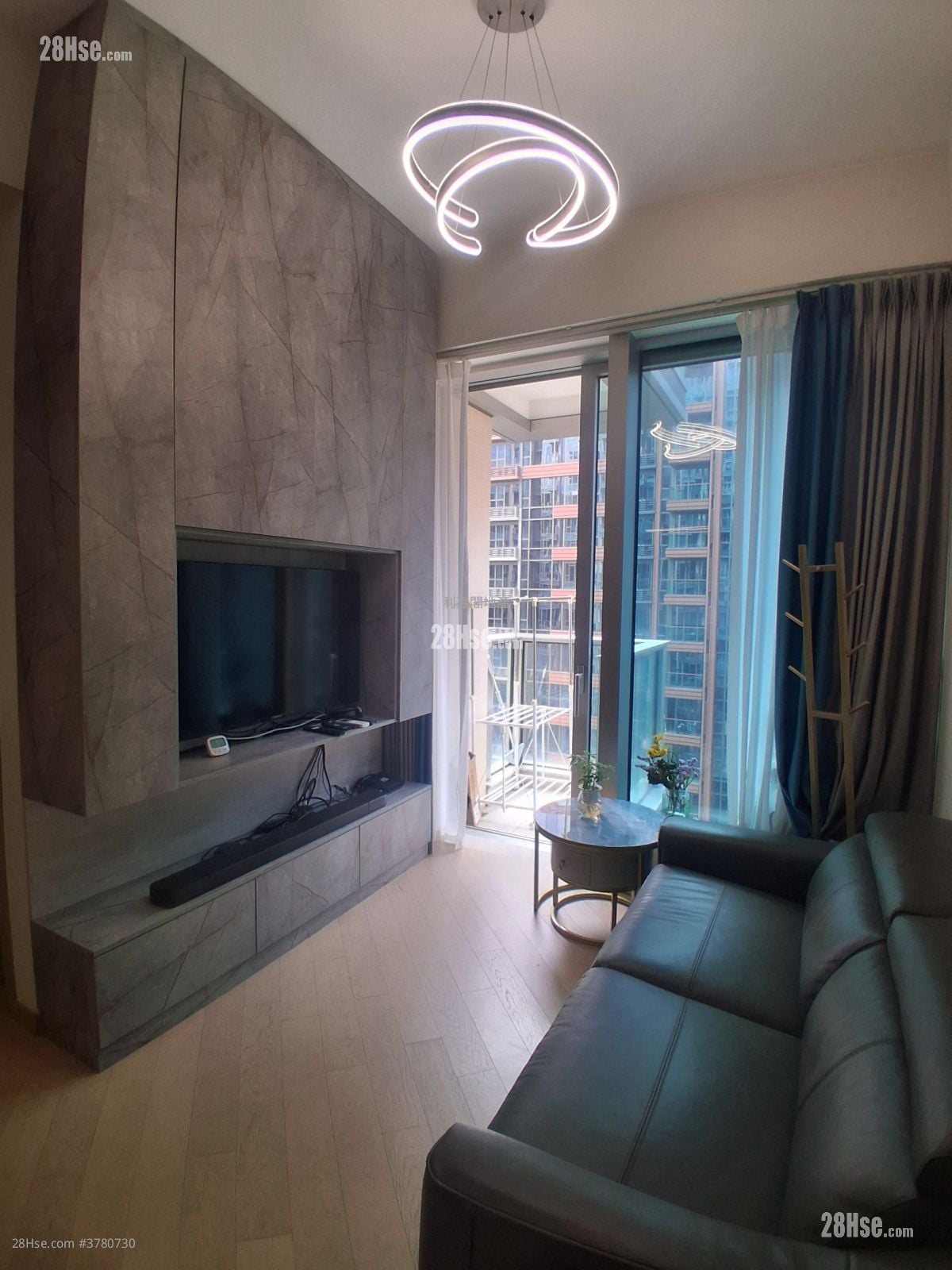 Mayfair By The Sea 8 Sell 2 Bedrooms , 1 Bathroom 494 ft²