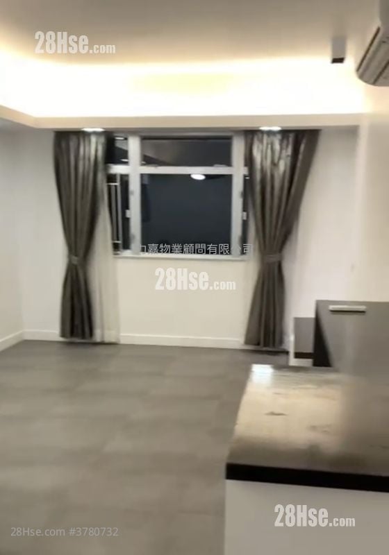 威景台 售盘 2 房 , 1 浴室 700 平方尺