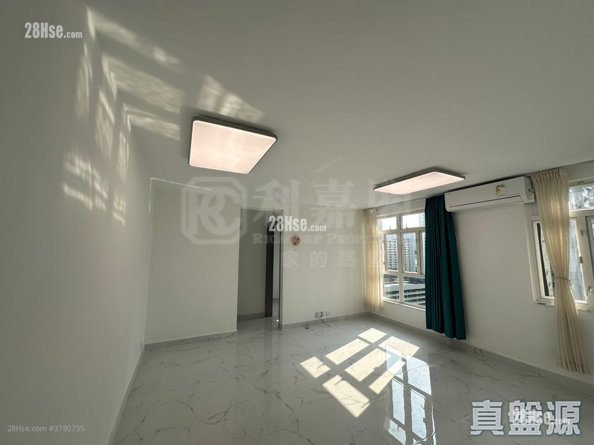 兆安苑 售盘 2 房 , 1 浴室 563 平方尺