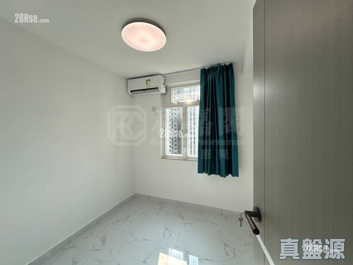 兆安苑 售盘 2 房 , 1 浴室 563 平方尺