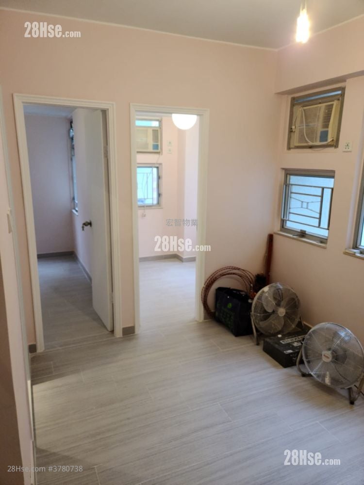 康华大厦 售盘 325 平方尺