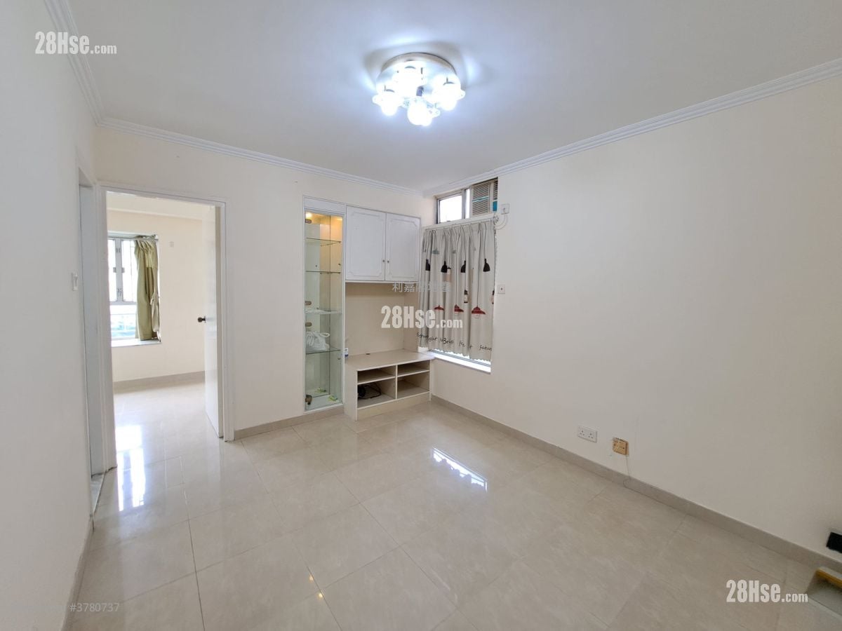 Serenity Park Sell 2 Bedrooms , 1 Bathroom 355 ft²