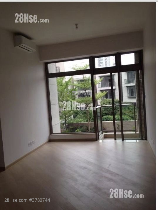 The Woodsville Sell 3 Bedrooms 774 ft²