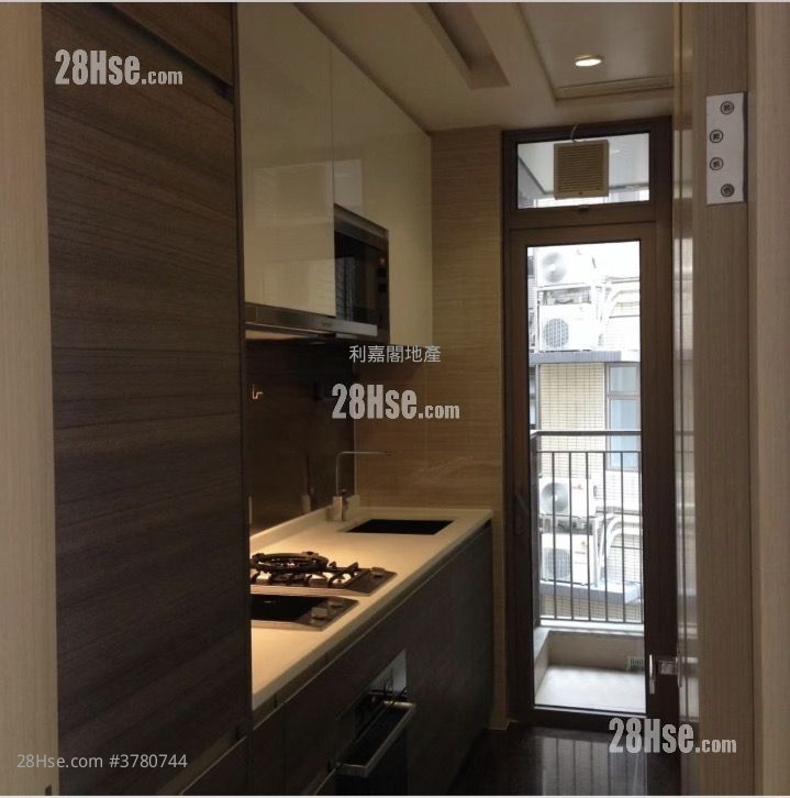 The Woodsville Sell 3 Bedrooms 774 ft²