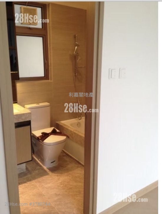 The Woodsville Sell 3 Bedrooms 774 ft²