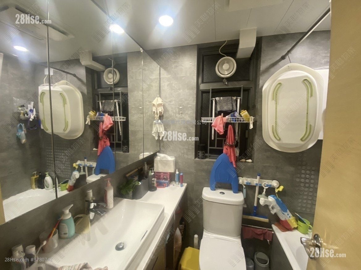 Yoho Midtown Sell 3 Bedrooms 566 ft²