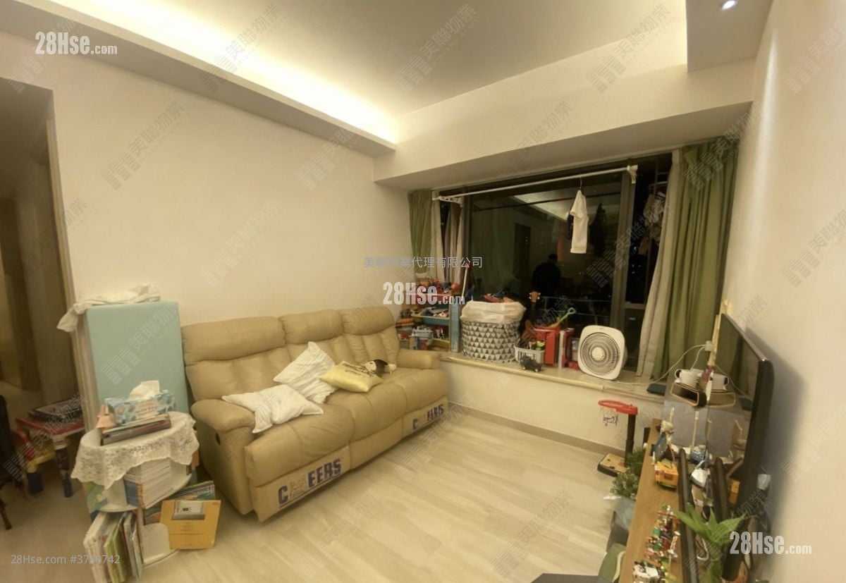 Yoho Midtown Sell 3 Bedrooms 566 ft²