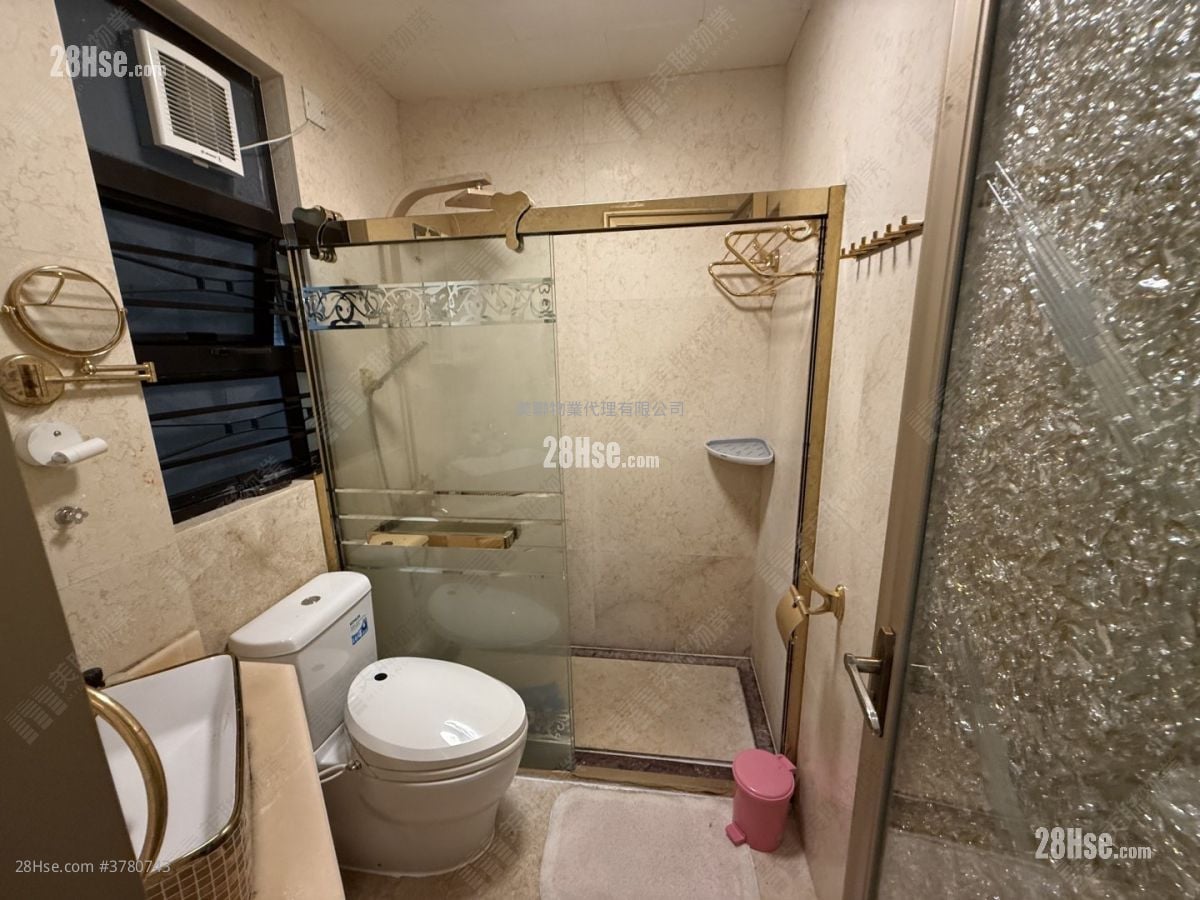 杏花邨 售盘 3 房 , 1 浴室 645 平方尺