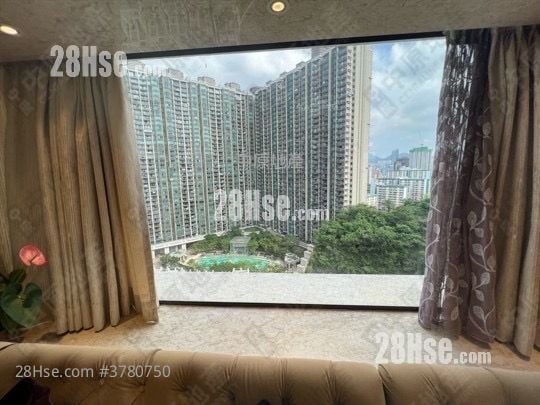 Sunview Garden Sell 5+ Bedrooms , 3 Bathrooms 2,347 ft²