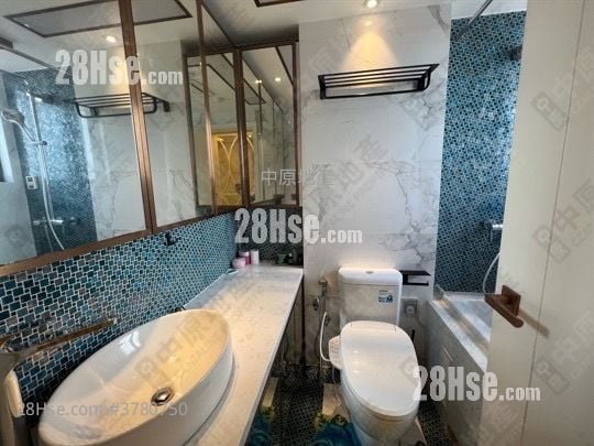 Sunview Garden Sell 5+ Bedrooms , 3 Bathrooms 2,347 ft²