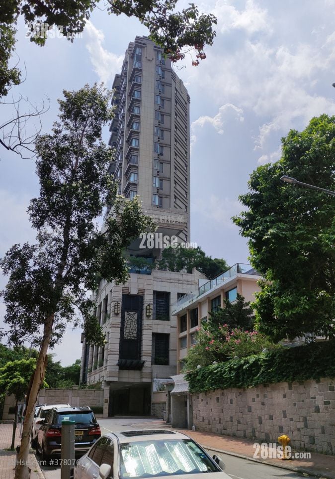 49 Beacon Hill Road Sell 4 Bedrooms , 5+ Bathrooms 2,861 ft²