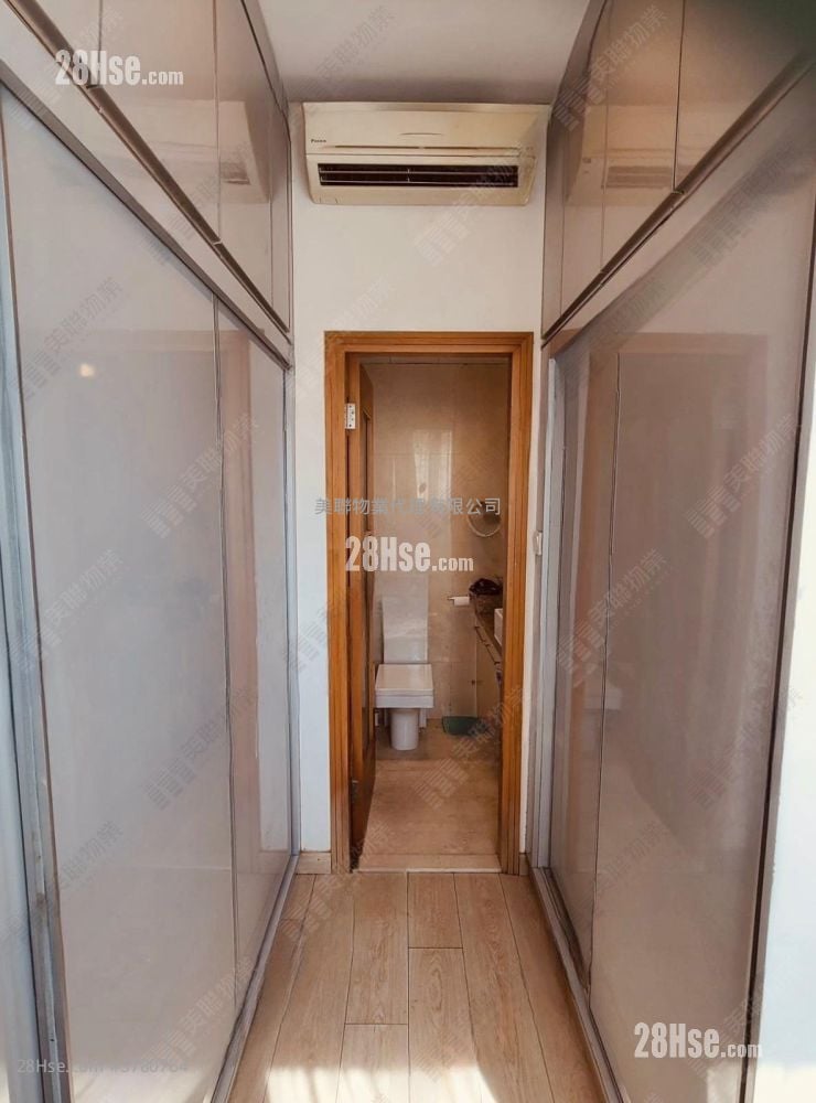 Seasons Villas Sell 3 Bedrooms 933 ft²