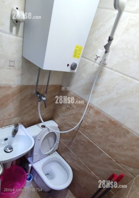 文华楼 租盘 1 房 , 1 浴室 180 平方尺