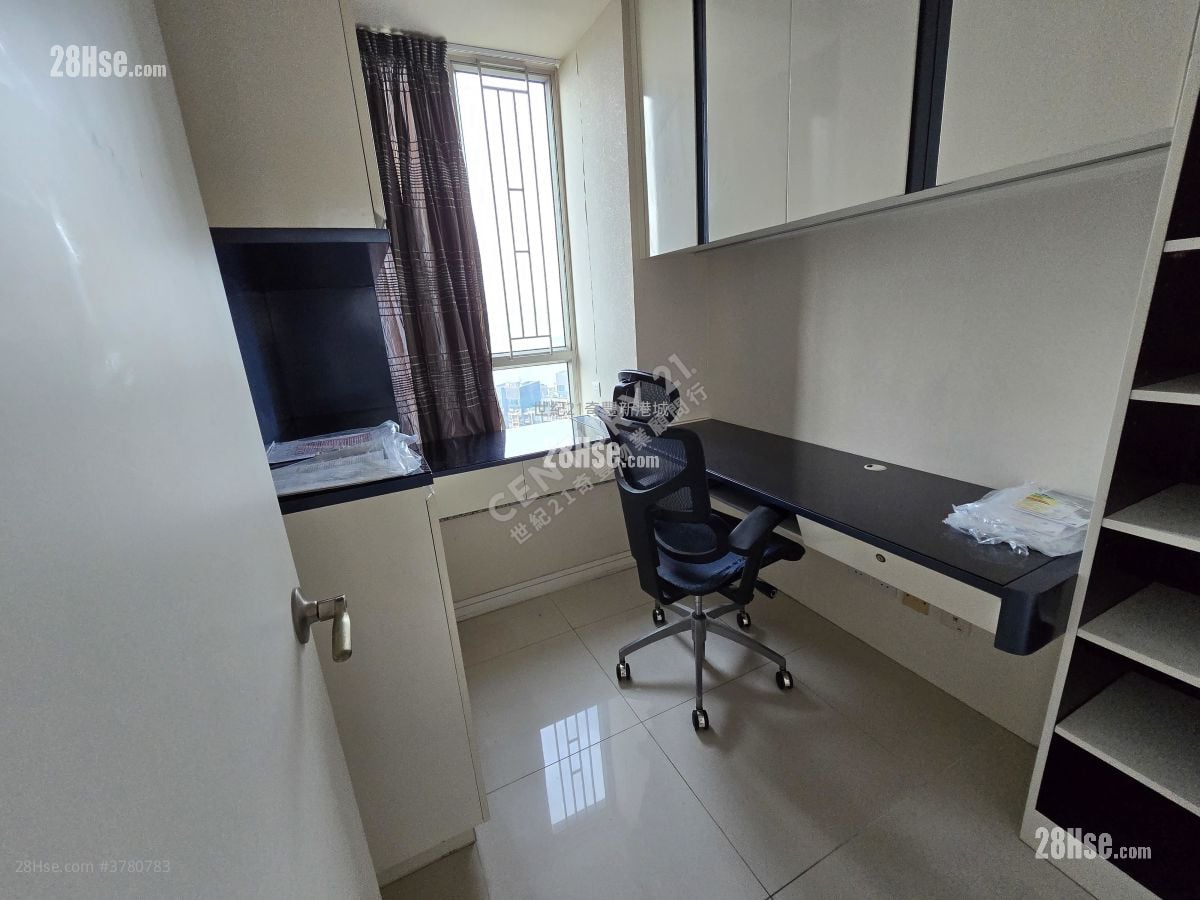 银湖天峰 售盘 4 房 , 2 浴室 1,001 平方尺