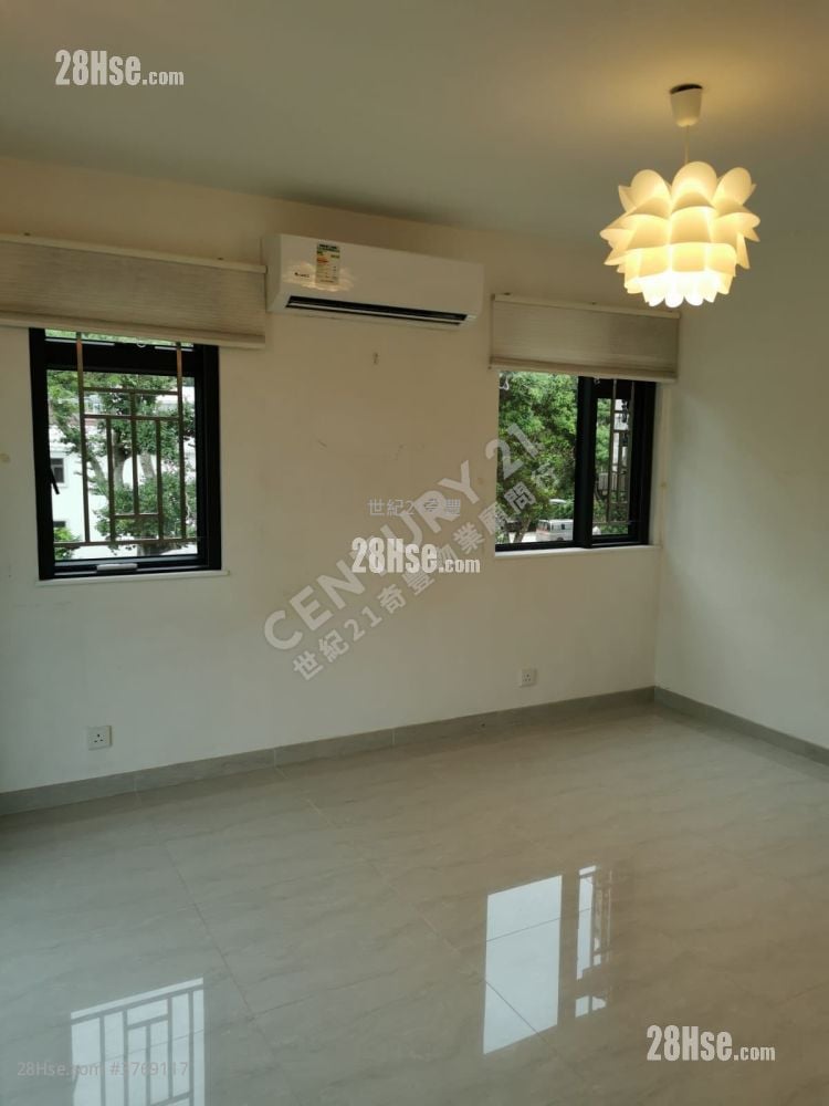 Village Sell 4 Bedrooms , 2 Bathrooms