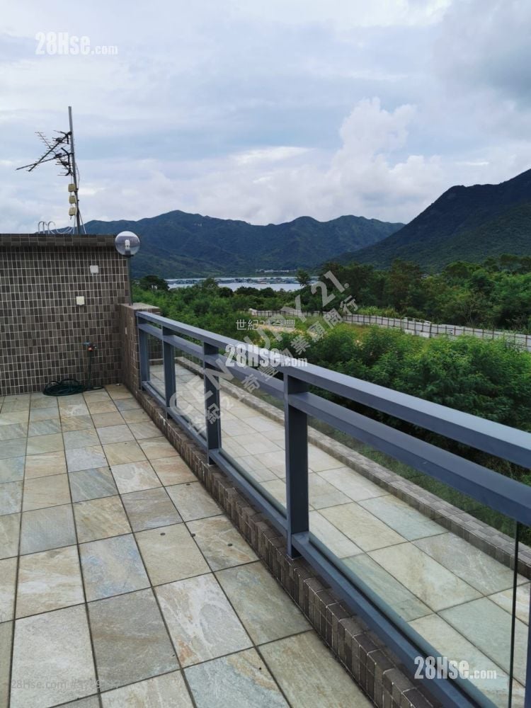 Village Sell 4 Bedrooms , 2 Bathrooms