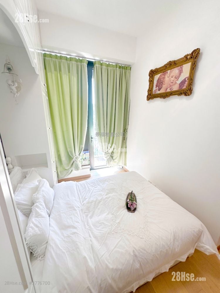 Mantin Heights Sell 2 Bedrooms , 1 Bathroom 532 ft²