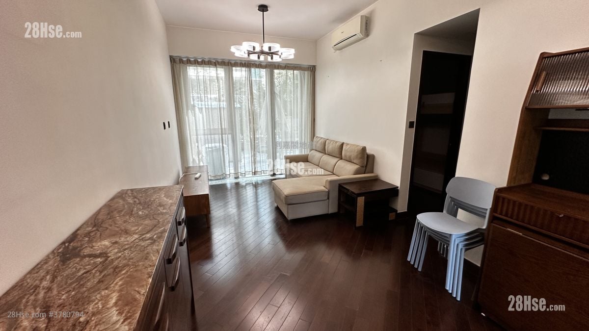 Mayfair By The Sea Rental 3 Bedrooms , 2 Bathrooms 670 ft²