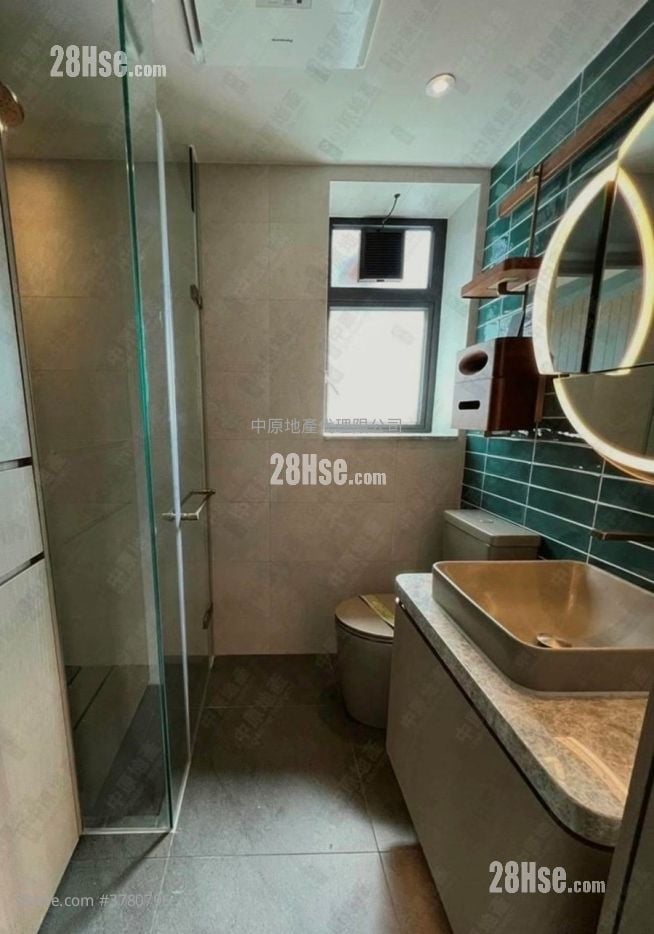 柏傲庄 租盘 671 平方尺