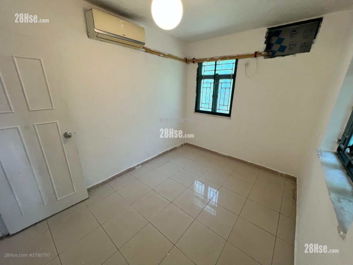 村屋 售盘 3 房 700 平方尺