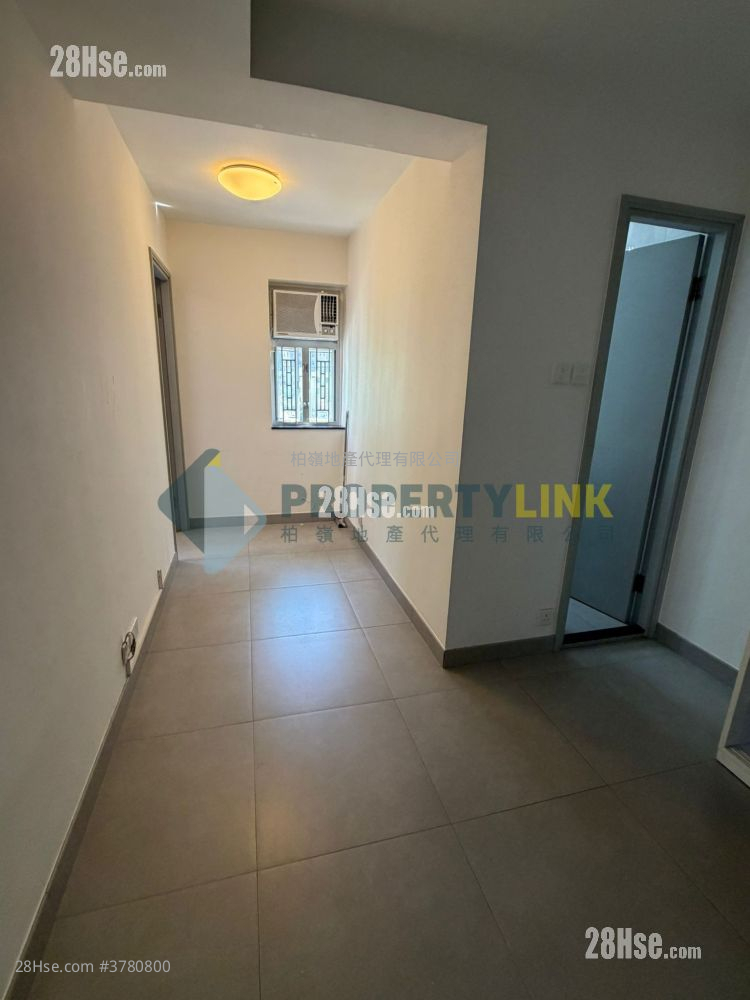 Kelford Mansion Sell 2 Bedrooms , 1 Bathroom 380 ft²