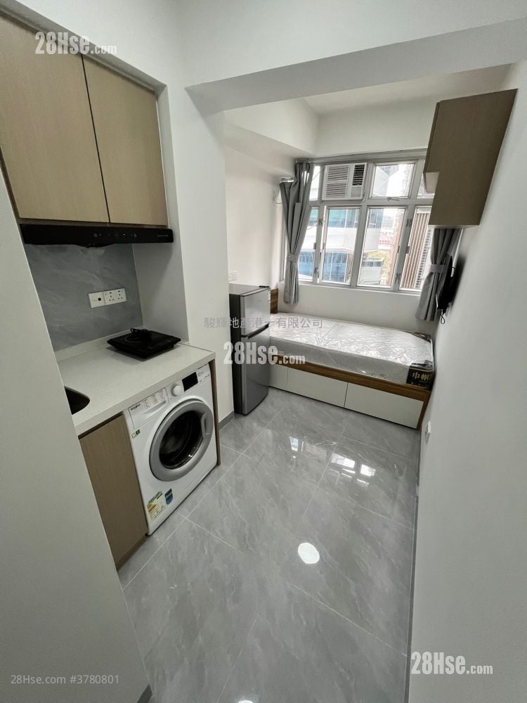 Beauty Mansion Rental Studio , 1 Bathroom 140 ft²