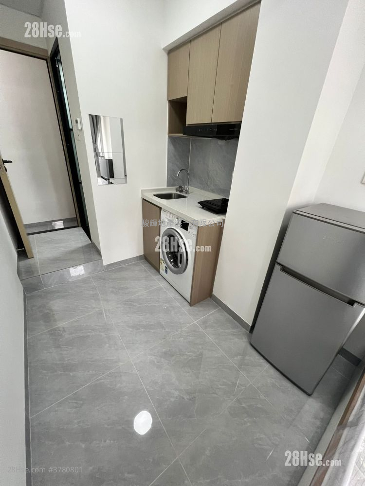 Beauty Mansion Rental Studio , 1 Bathroom 140 ft²