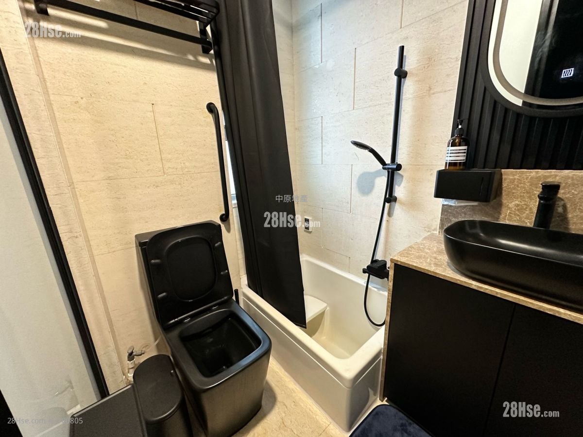 Maison Rose Sell 1 Bedroom 297 ft²