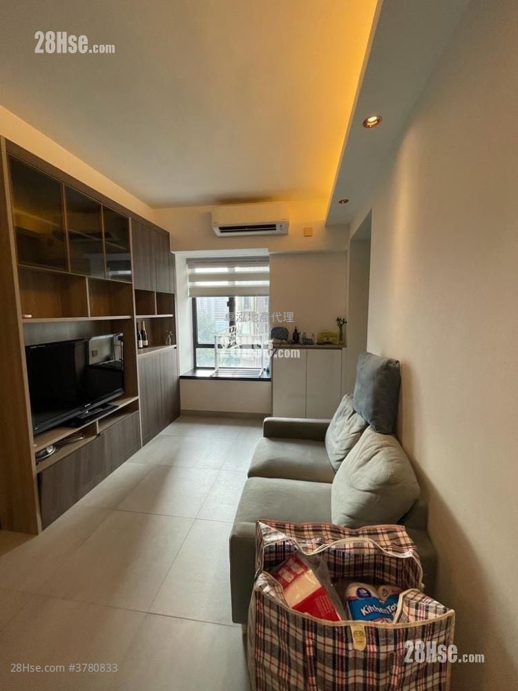 俊威阁 售盘 1 房 269 平方尺