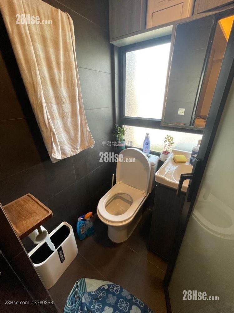 俊威阁 售盘 1 房 269 平方尺