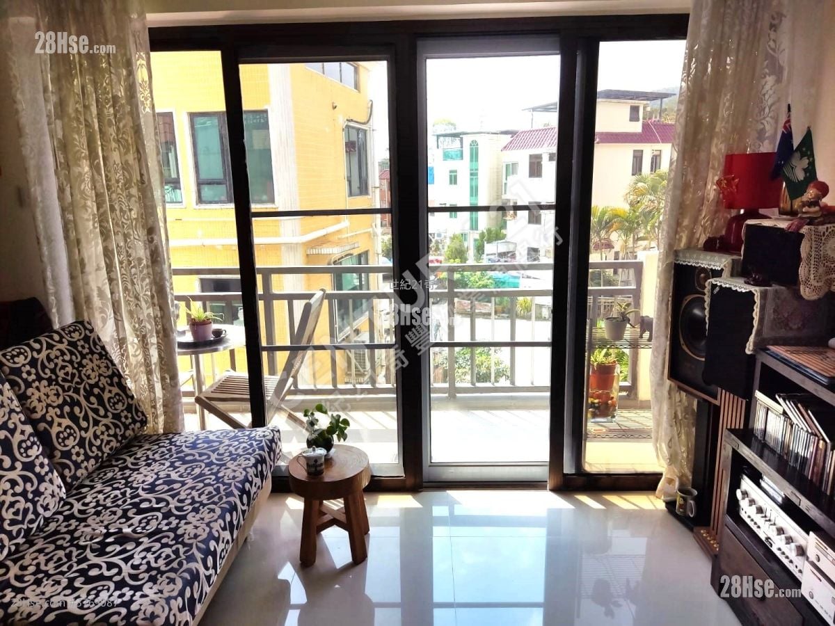 村屋 售盘 2 房 , 2 浴室