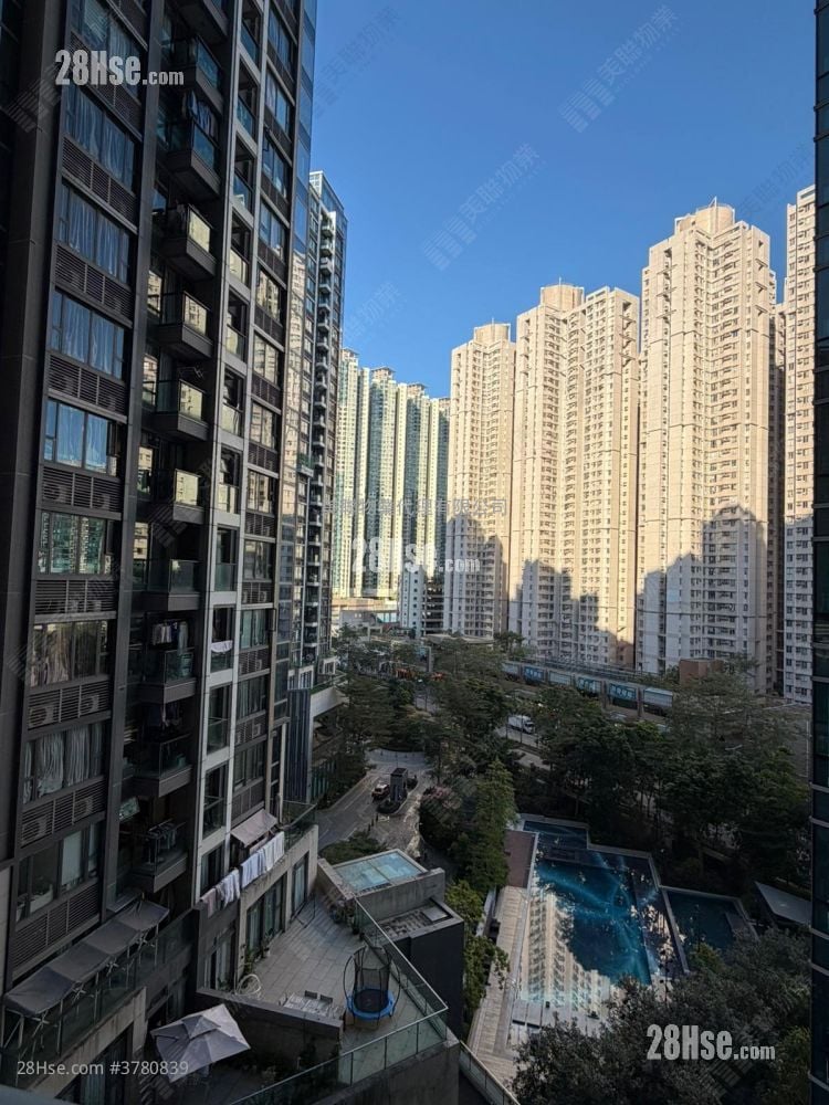 The Parkside 售盘 2 房 510 平方尺