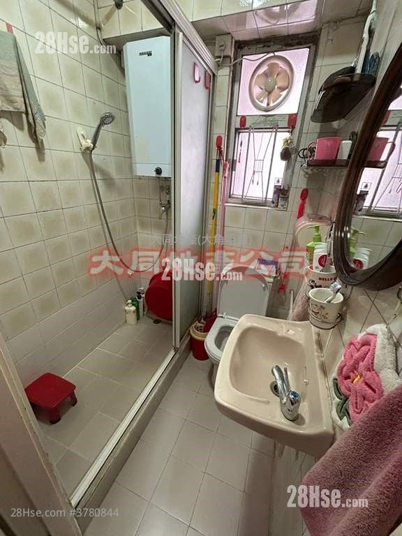 福康大楼 售盘 3 房 , 1 浴室 388 平方尺