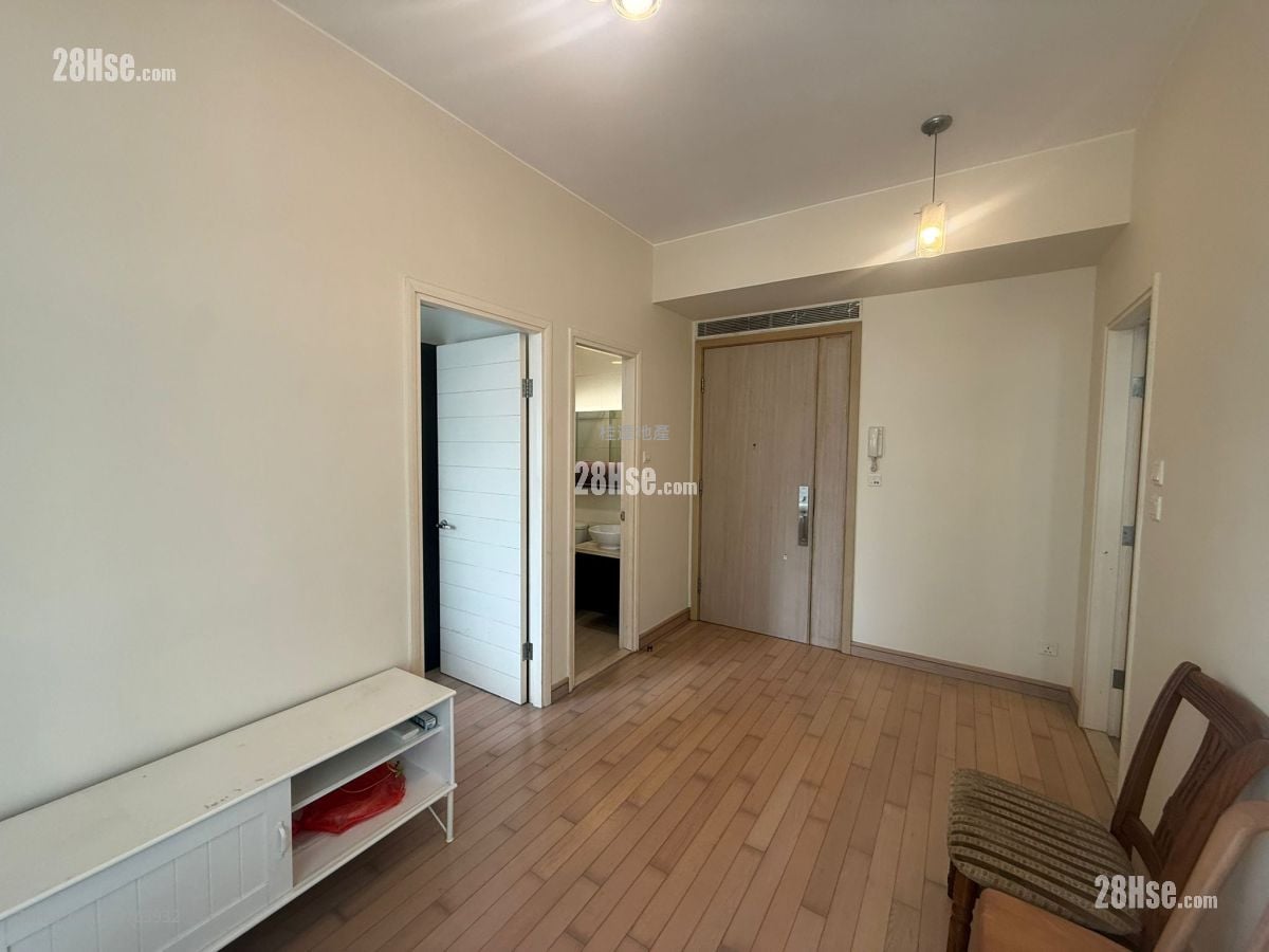 立坊 租盘 1 房 , 1 浴室 293 平方尺