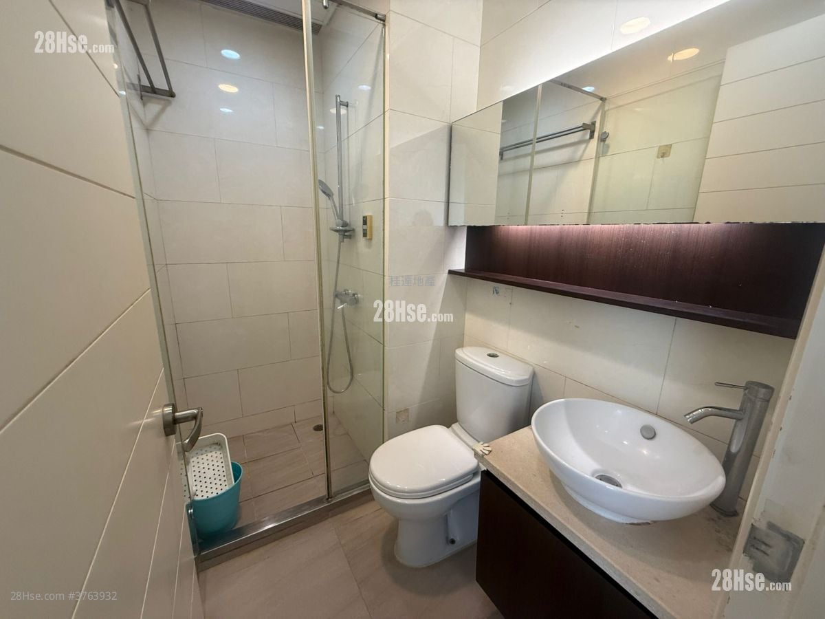 立坊 租盘 1 房 , 1 浴室 293 平方尺