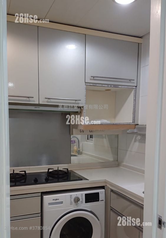 Metro Town Sell 3 Bedrooms , 2 Bathrooms 629 ft²