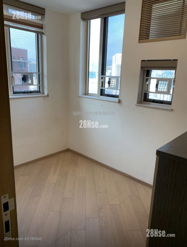 海滨南岸 租盘 3 房 , 2 浴室 593 平方尺