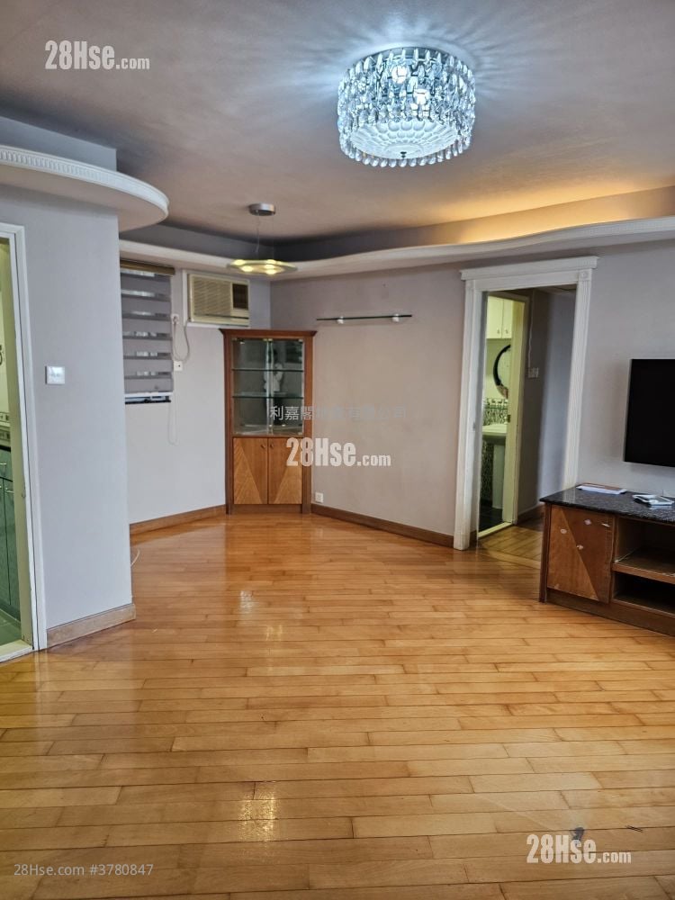 Belvedere Garden Rental 3 Bedrooms , 2 Bathrooms 668 ft²