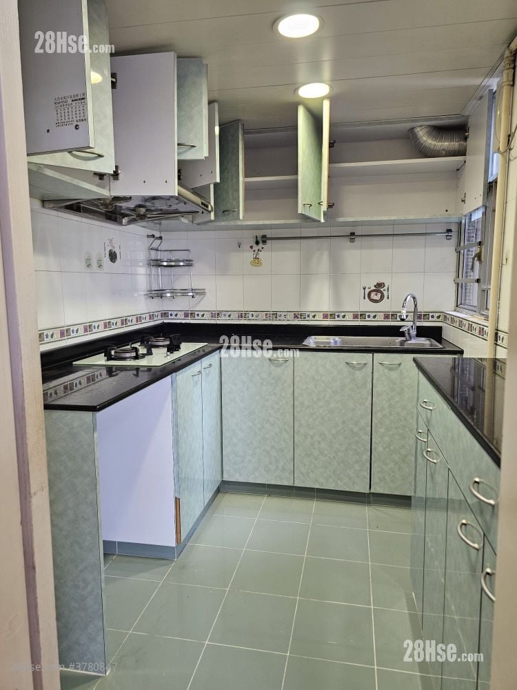 Belvedere Garden Rental 3 Bedrooms , 2 Bathrooms 668 ft²