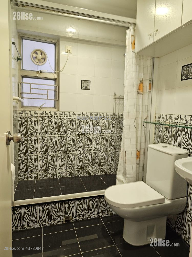 Belvedere Garden Rental 3 Bedrooms , 2 Bathrooms 668 ft²