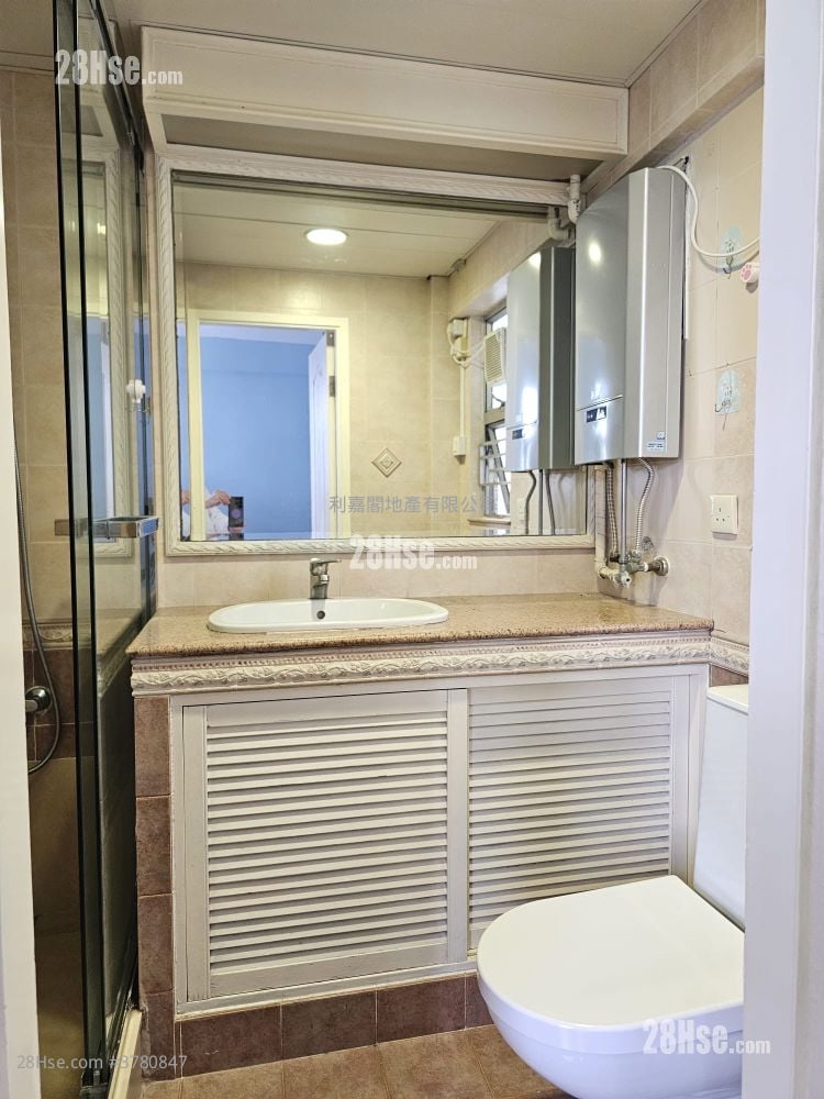 Belvedere Garden Rental 3 Bedrooms , 2 Bathrooms 668 ft²