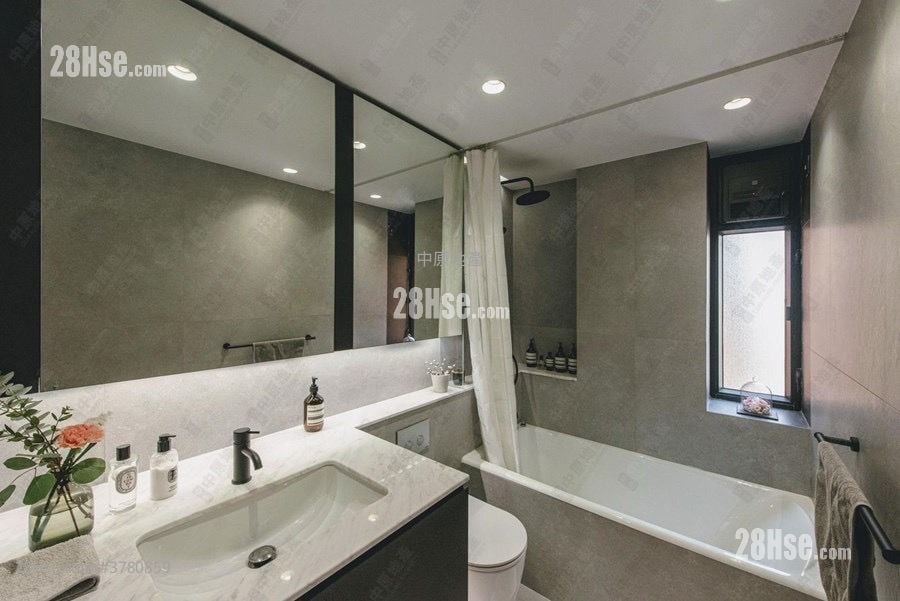 Wylie Court Sell 3 Bedrooms , 2 Bathrooms 1,383 ft²