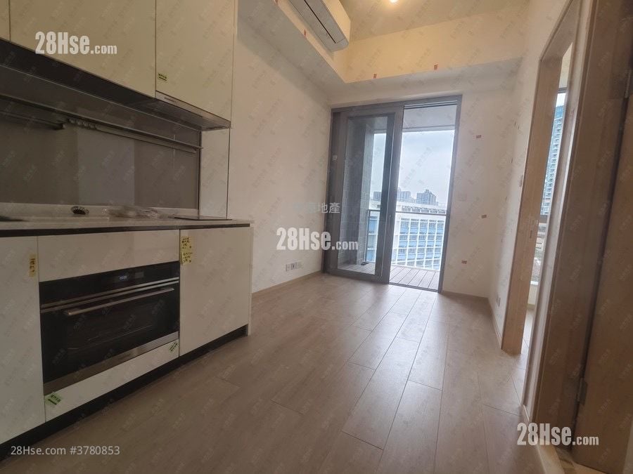 Nexus Grand Sell 1 Bedroom 287 ft²