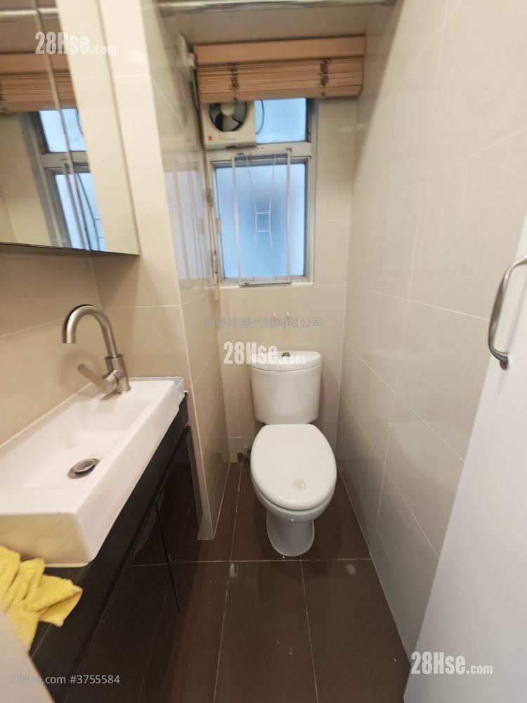 碧丽花园 售盘 3 房 , 2 浴室 476 平方尺