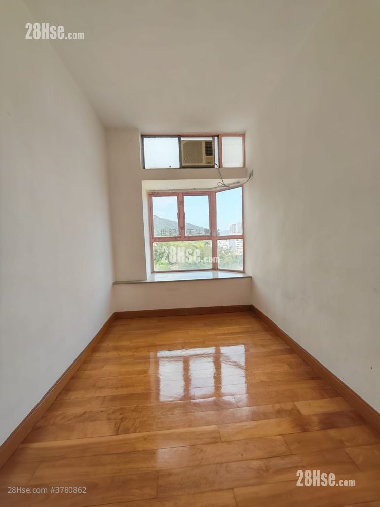 香港黄金海岸 售盘 2 房 , 1 浴室 576 平方尺