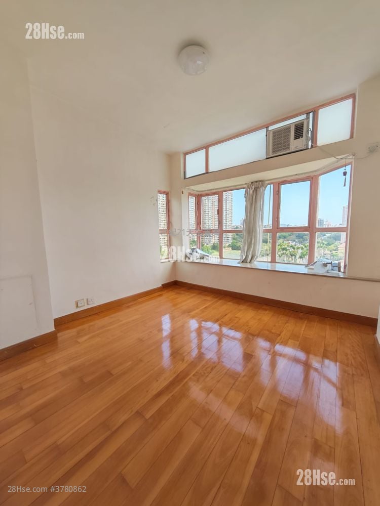 香港黄金海岸 售盘 2 房 , 1 浴室 576 平方尺